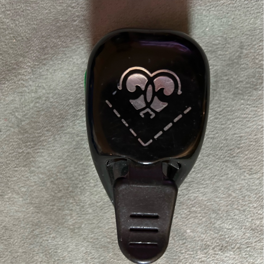 Stampin’ Up! Whale tail style fancy butterfly corner punch